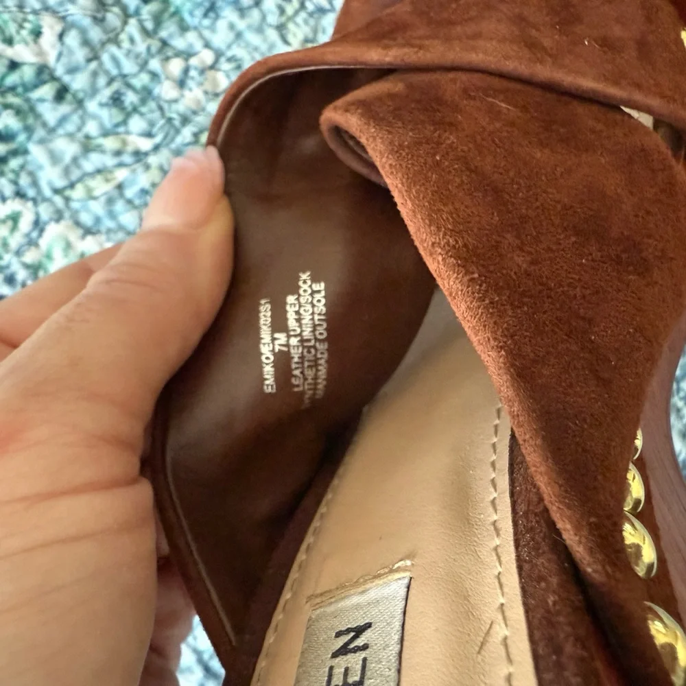 Steve Madden brown wedge slip on sandals